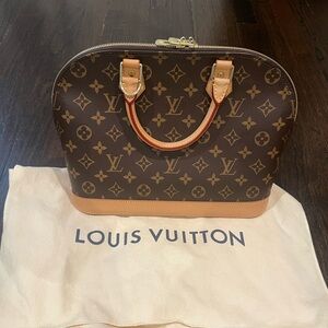 Louis Vuitton Alma PM